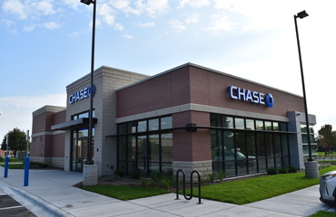 Chase Bank – Woodbury Village ~ Woodbury